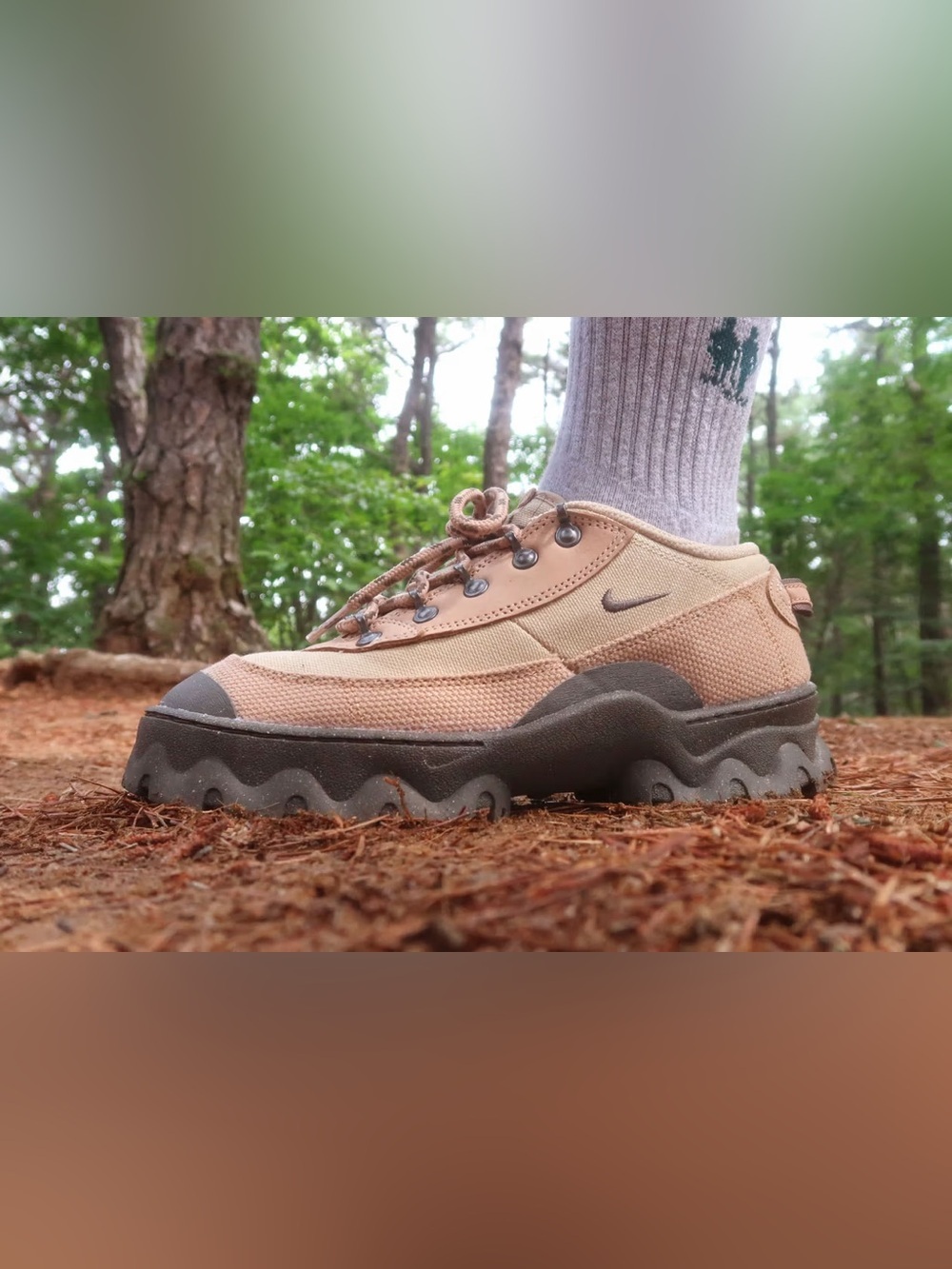 Nike Women’s Lahar Low Canvas Hiking Shoes in Grain